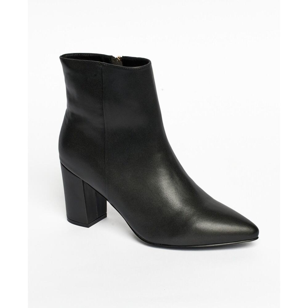 SMASH Shoes Womens Black Ankle Boot/ Bootie Chiku Chunky Heels Sz US 12 NIB